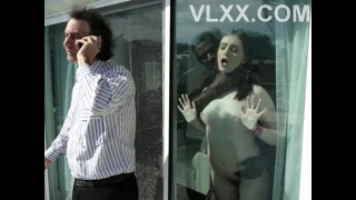 Dẫn bạn trai da đen về nhà chơi rồi địt nhau trước mặt ba mình