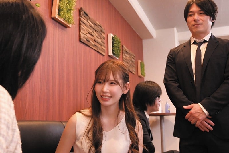IPX-695 a rencontré son ex-petit-ami lors d'une soirée de réunion de classe, Tsumugi Akari