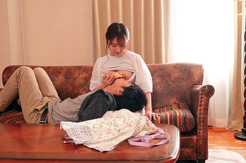 FSDSS-397 吸吮她继姐妹的乳房 - Kaname Momojiri
