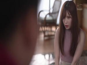 Em trai nợ nần do cờ bạc khiến cô chị phải quỳ gối xin làm nô lệ để cứu em trai