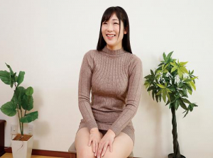 Lust for big-breasted photo model Taki Yuina