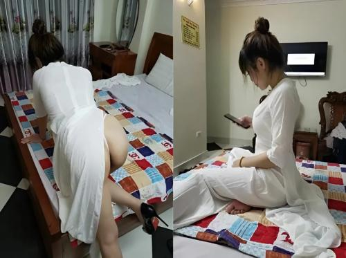 Scopata con un'insegnante dal seno grosso ad ao dai