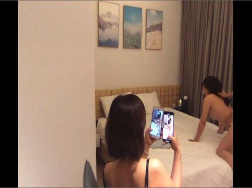 Standing and filming while your lover fucks your best friend - Viet69